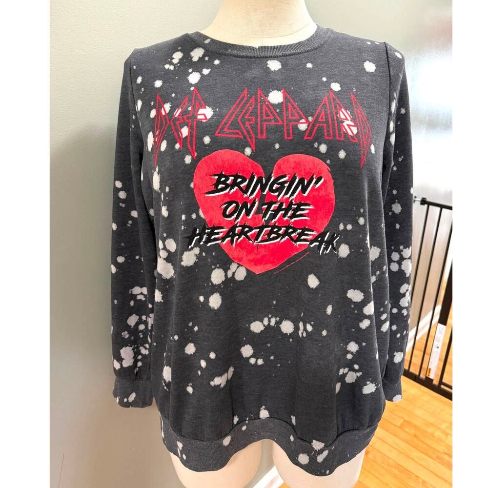 Torrid 1 (1X) Def Leppard Bringin On the Heartbreak 80s Metal Rock Sweatshirt